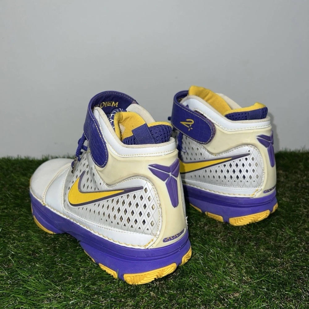 Nike Kobe Basketball Shoes - White, Yellow, Purple Size 11 Men’s - Picture 2 of 8
